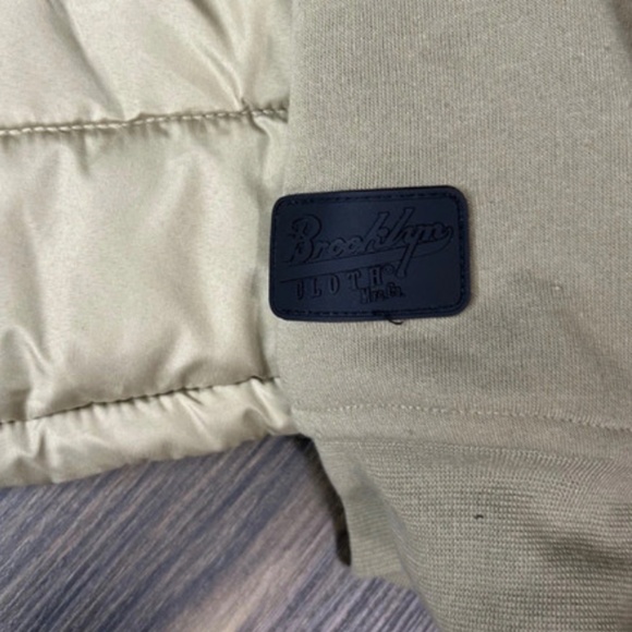 Brooklyn Cloth Men’s Puffer Jacket Medium Quilted Hooded Full Zip Gray - Picture 4 of 6